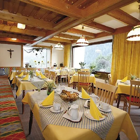 بيت ضيافة Garni Sonnblick 3*